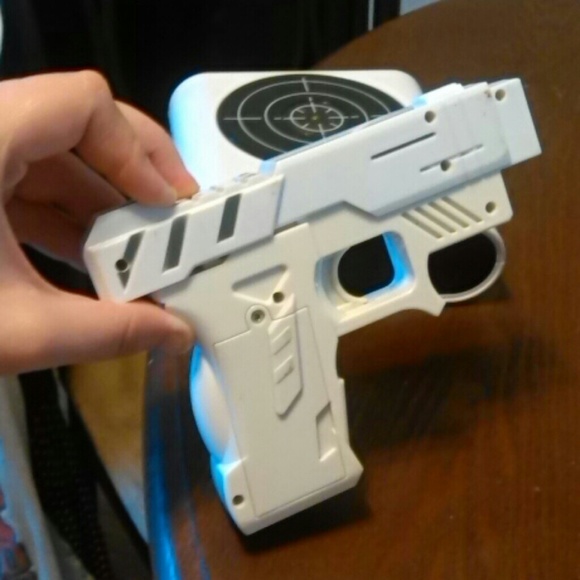 Shooting Alarm Clock - Picture 2 of 4