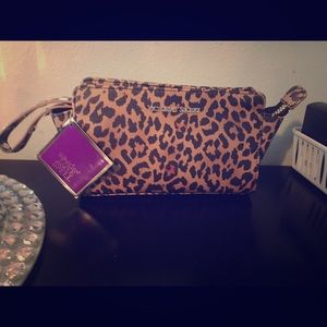 CHEETAH PRINT makeup/spray bag🔥