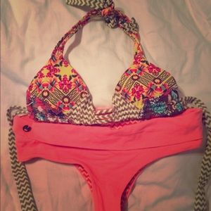 Maaji bikini top! 😍