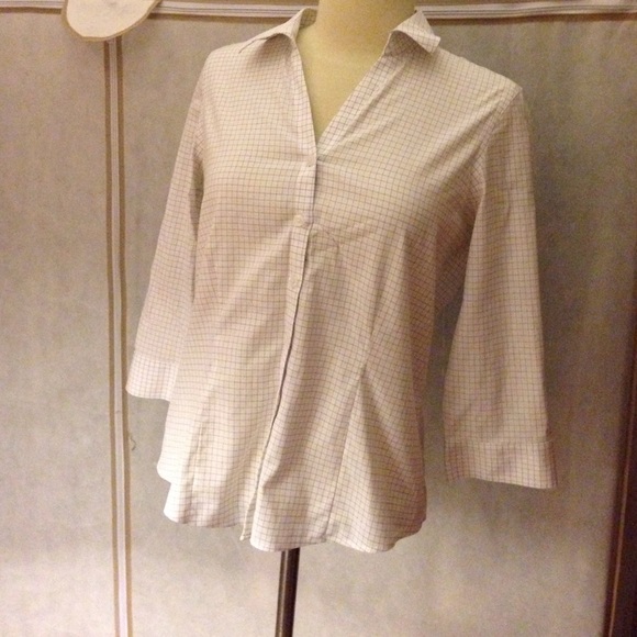 Stretch wrinkle resistant petite