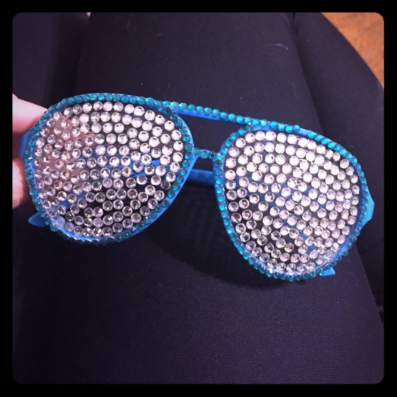 Sparkle glasses