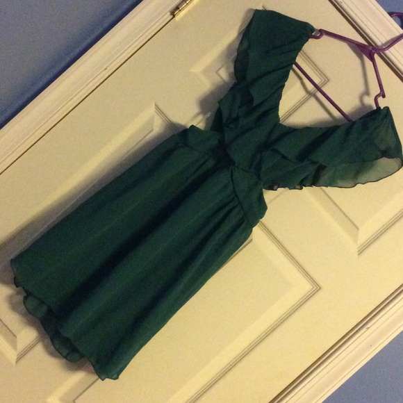 Side cut out dress