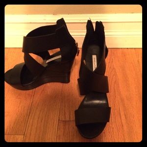 DVF - Opal wedges in black!  Excellent condition!