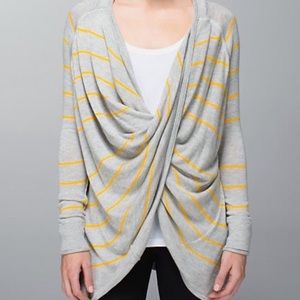 Lululemon twist and wrap sweater size 6