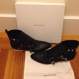 ✨host pick! Balenciaga booties w box and dust bag