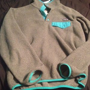 Gray/Turquoise Patagonia jacket
