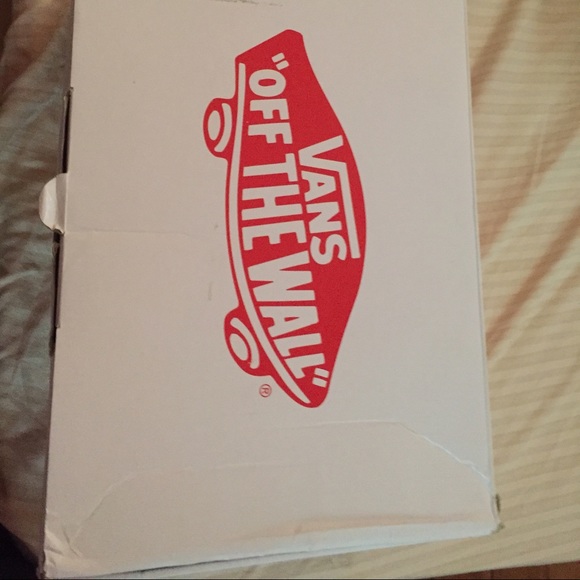 SOLDDDDDDD Supreme Fuck em' x Vans sk8 hi - Picture 3 of 3