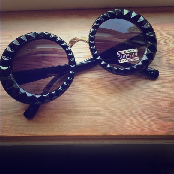 Sunnies😎
