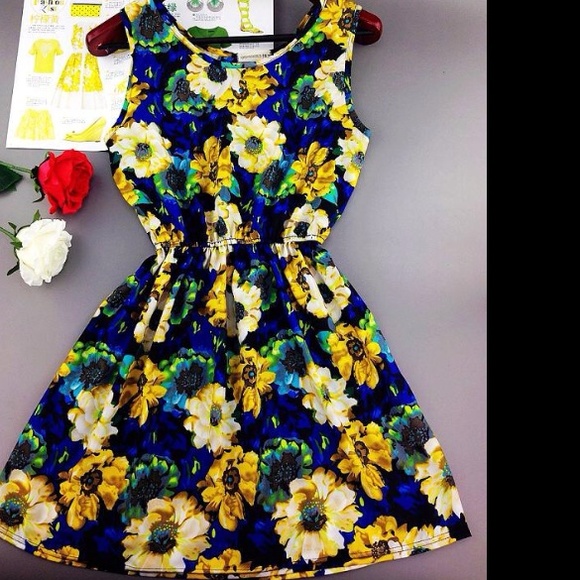 Floral summer dress