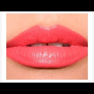 Mac Toying Around (LE) Lipstick