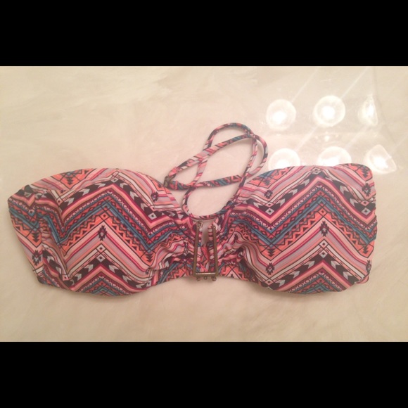 bandeau style bathing suit too