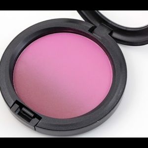 LIMITED EDITION MAC BLUSH