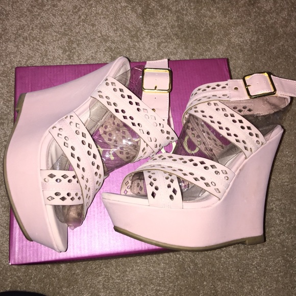 Wedges - Picture 2 of 4