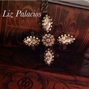 Large Liz Palacios Swarovski Crystal Necklace!