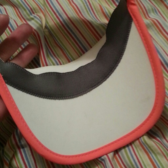 Visor - Picture 2 of 4