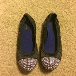 black flats