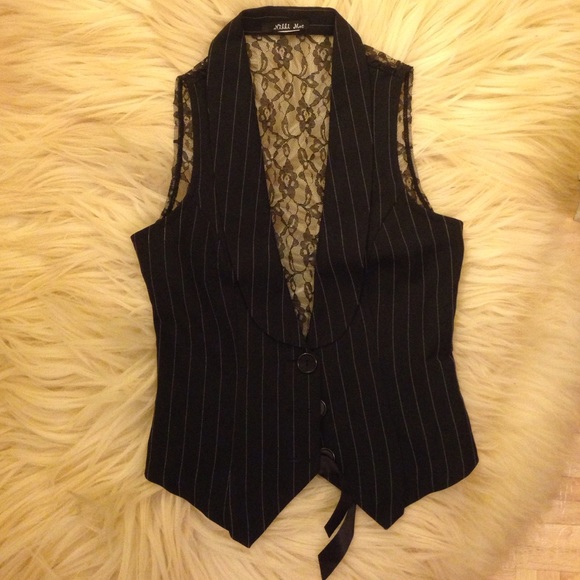 Lace vest