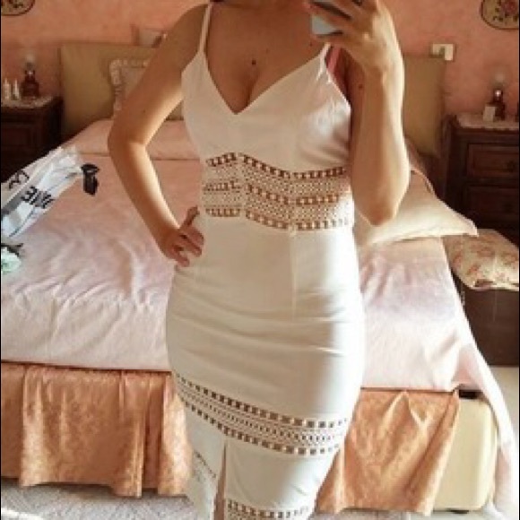 White Lace Spaghetti Sexy Strap Summer Dress - Picture 2 of 2