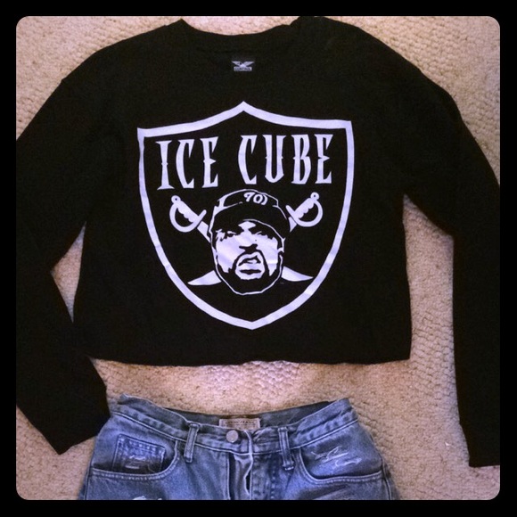 Ice cube sweatshirt midi size small