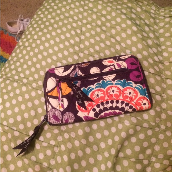 Plum Crazy Vera Wallet