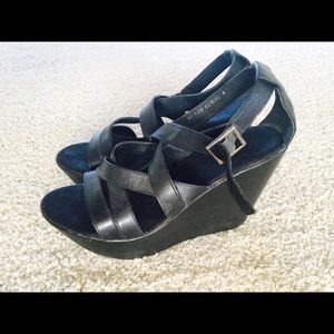 Cathy Jean Black wedges
