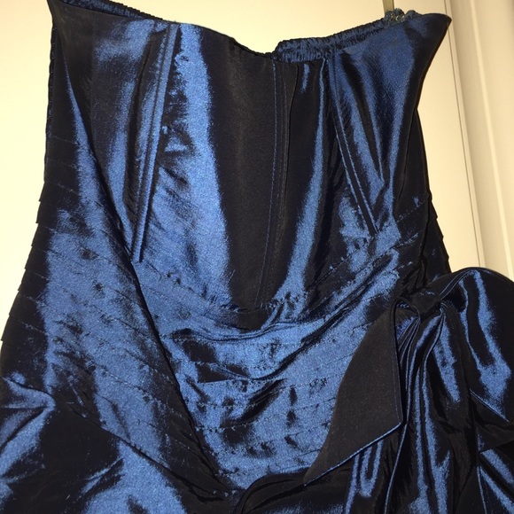 Short Blue Ruffled Dress - Picture 3 of 4