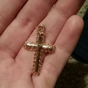 Gold cross charm ✌👑 bogo