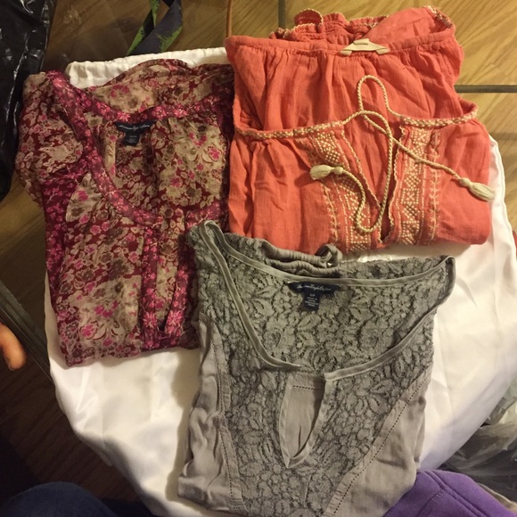 💥TRADED💥 American Eagle Outfitters women's shirt