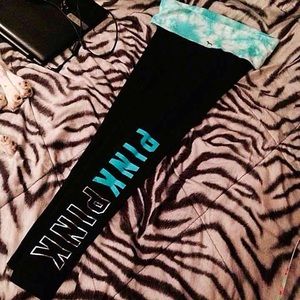 VS PINK Tie Dye Yoga Leggings 💙