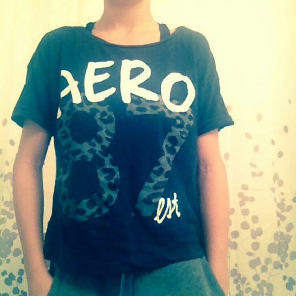 Aeropostale tee shirt