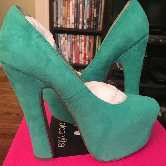 Dolce vita platform heels