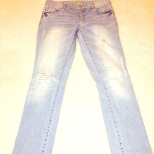 Guess Distressed Jean