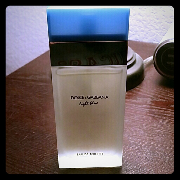 Dolce and Gabbana light blue perfume