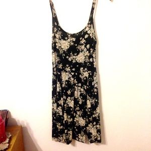 Rare Brandy Melville Nora Floral Dress