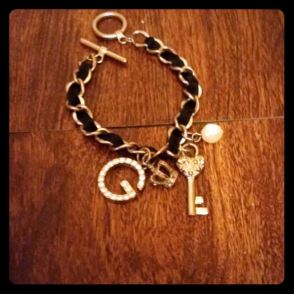 Guess Ribbon Threaded Bracelet - Picture 1 of 1