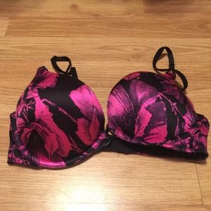 Victoria's Secret Miraculous Plunge 34C pink/black
