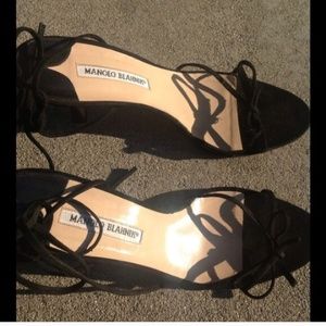 Manolo Blahnik Sexy Suede Strappy Heels 👄