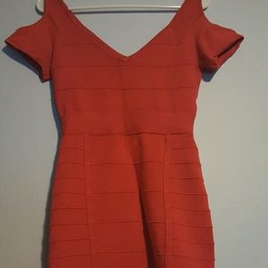 2b bebe bodycon dress