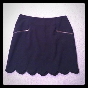 Monteau black scalloped skirt