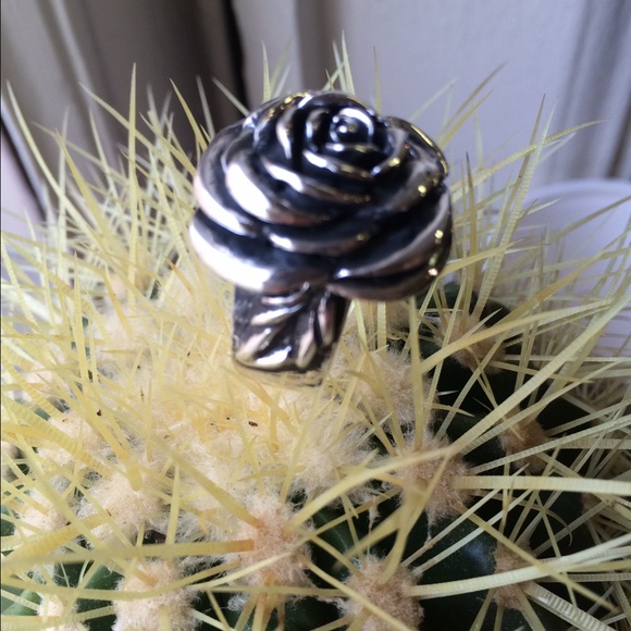 Rose ring - Picture 4 of 4