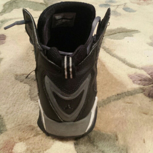 Jordans - Picture 3 of 4