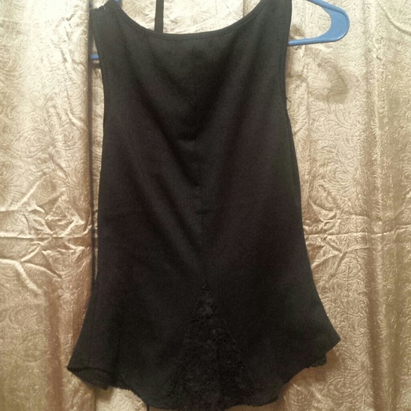 Top - Picture 2 of 2