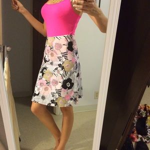 📍CLEARANCE📍🌺Fantastic Floral High Waist Skirt🌺