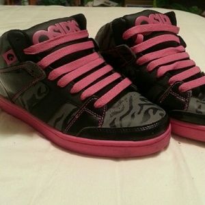 Osiris skate shoes