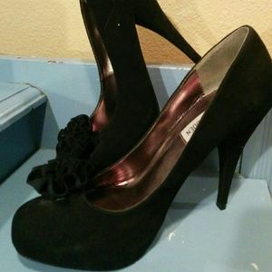 Black Steve Madden Suede Shoes