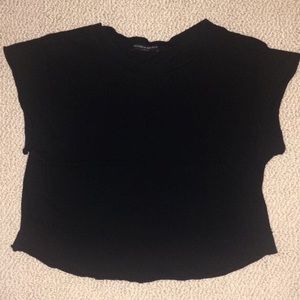 Brandy Melville | Black Cropped Tee