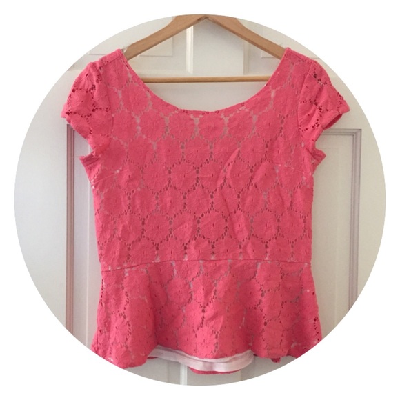 Coral floral top