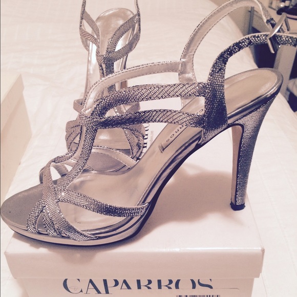 Size 8 silver heels