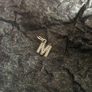 *NEW* pandora "M" alphabet charm with wrapping