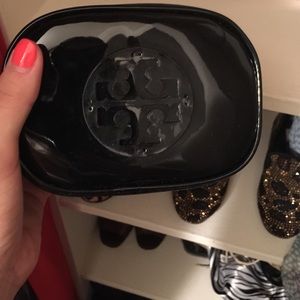 Brand new Tory burch makeup bag!!! Too cute!!